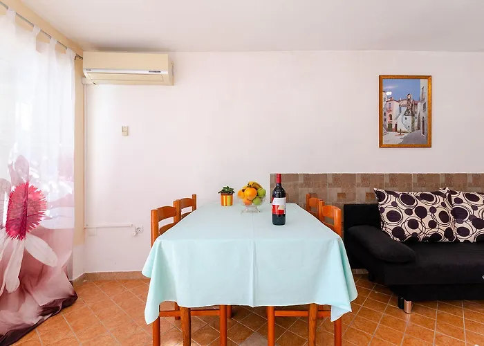 Romantisches Nur 200 Meter Zum Mit Grillplatz, Klima, Wifi Apartman